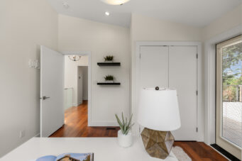 6528 Marine Drive